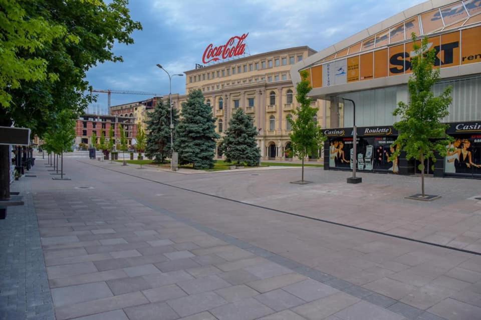 Skopje City Square View Kültér fotó